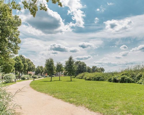 Im Februar 1992 war die heutige Promenade noch eine Fläche ohne Aufenthaltsqualität.